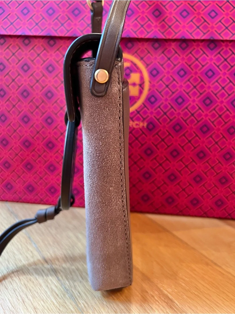 Tory Burch authentic stylish